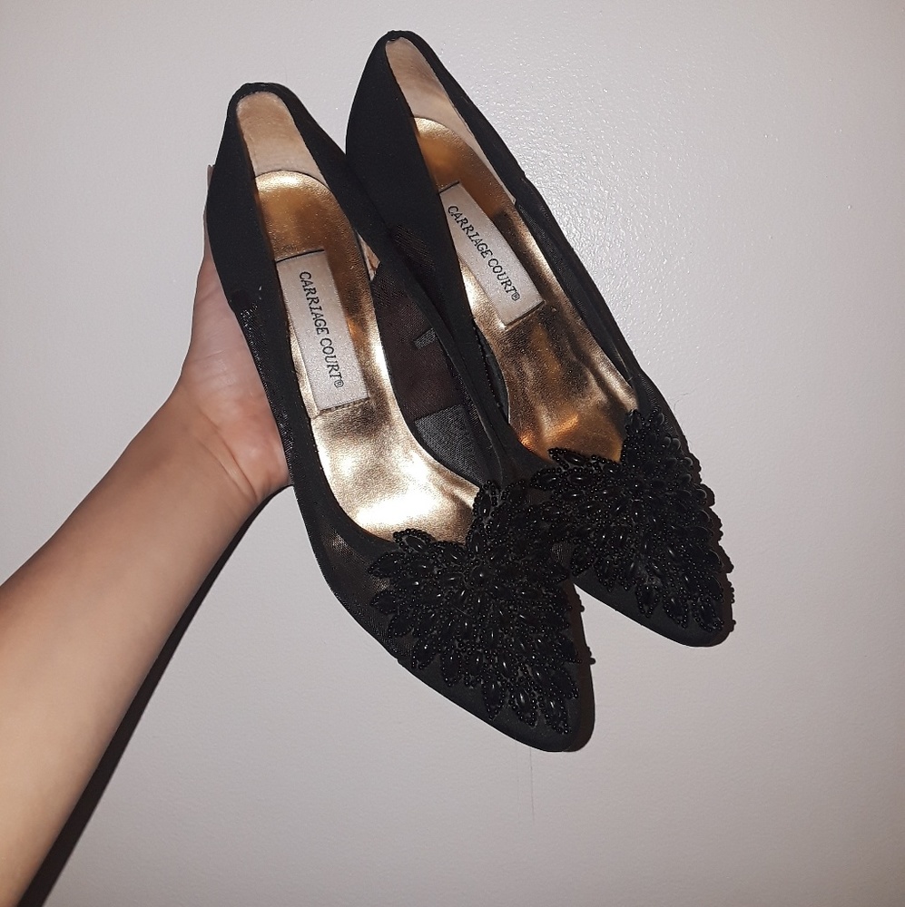 Re-poshing vintage black pointy heels